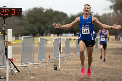 Air Force Airman 1st Class Daniel Michalski wins the men’s division of the 2025 Armed Forces Men’s and Women’s Cross Country Championship at Windcrest Golf Club in Windcrest, Texas, on Jan. 25, 2025. (DoD photo by EJ Hersom)